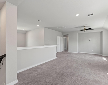 706 Santa Elena Trail - Photo Thumbnail 8