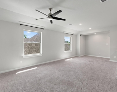 706 Santa Elena Trail - Photo Thumbnail 9
