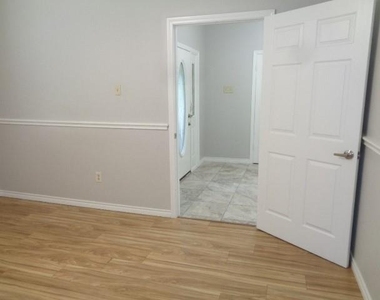 21722 Tophill Drive - Photo Thumbnail 34