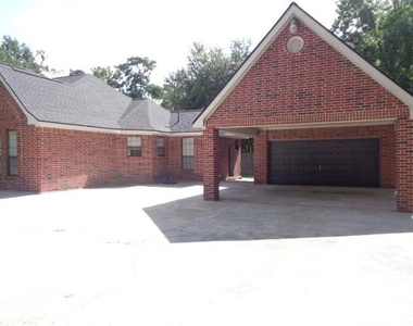 21722 Tophill Drive - Photo Thumbnail 2