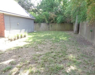 21722 Tophill Drive - Photo Thumbnail 44