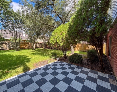 19207 Poplar Trails Lane - Photo Thumbnail 40