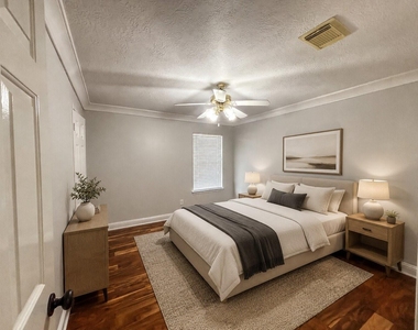 19207 Poplar Trails Lane - Photo Thumbnail 4