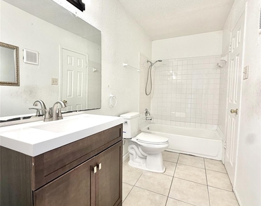 8323 Wilcrest Drive - Photo Thumbnail 9