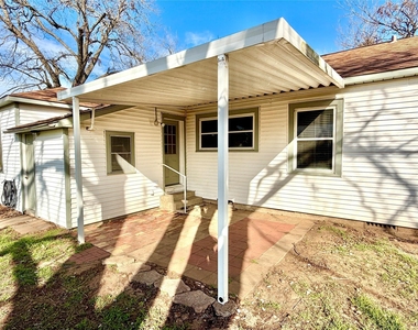 1104 Marie Street - Photo Thumbnail 23