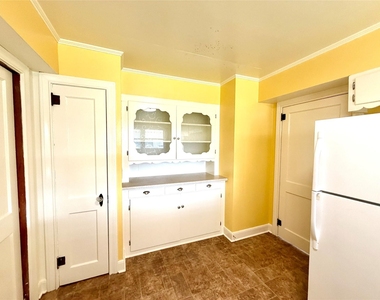 1104 Marie Street - Photo Thumbnail 12