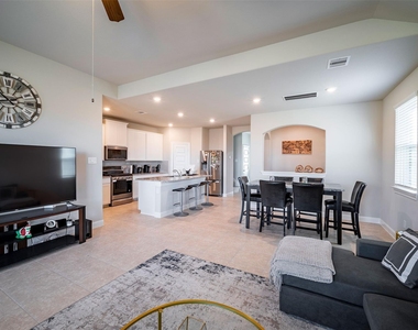 11627 Brookside Arbor Lane - Photo Thumbnail 10