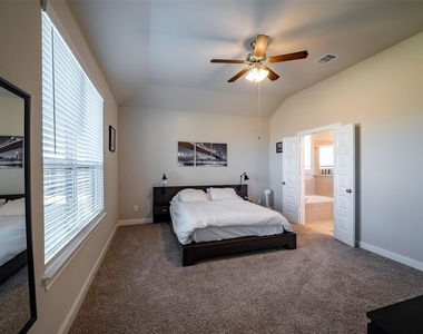 11627 Brookside Arbor Lane - Photo Thumbnail 13