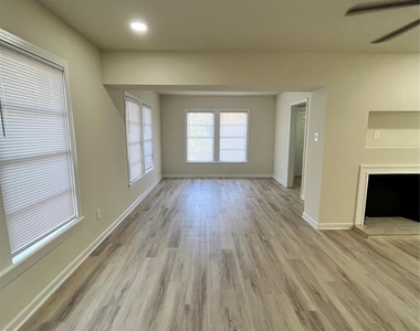 615 Eubanks Street - Photo Thumbnail 7