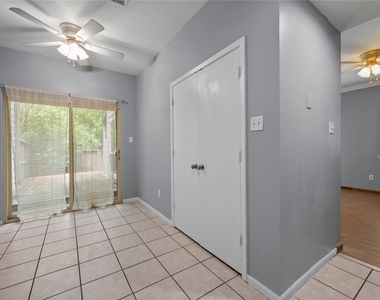 11709 Lakeside Place Drive - Photo Thumbnail 26