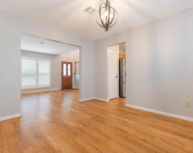 17015 Fordingbridge Drive - Photo Thumbnail 3