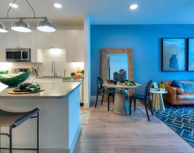 1330 Park West Green Dr - Photo Thumbnail 5