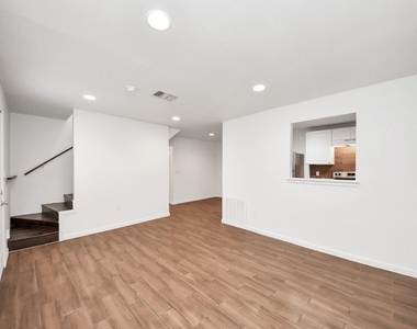 12068 Beechnut Street - Photo Thumbnail 11