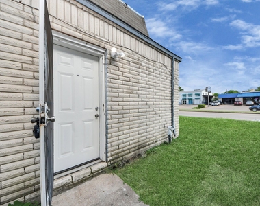 12068 Beechnut Street - Photo Thumbnail 24