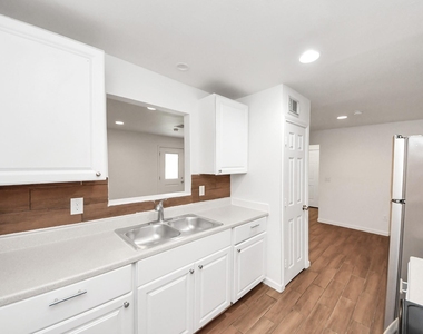12068 Beechnut Street - Photo Thumbnail 18