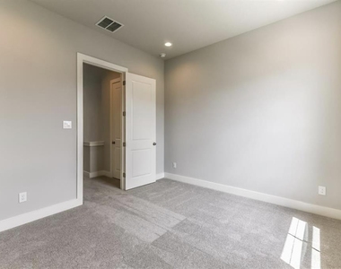 10915 Brookeshire Chase Lane - Photo Thumbnail 18
