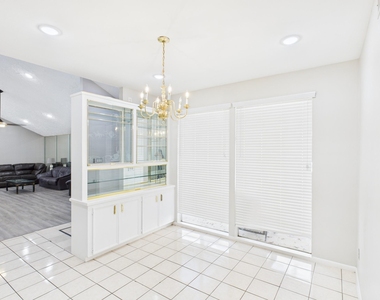 7611 Hopewell Lane - Photo Thumbnail 9