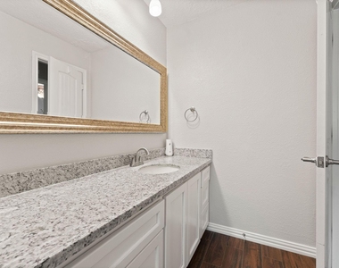12730 Lake Conroe Hills Drive - Photo Thumbnail 25
