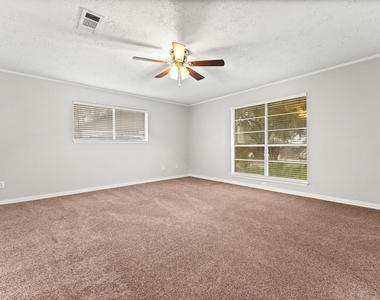 12730 Lake Conroe Hills Drive - Photo Thumbnail 10