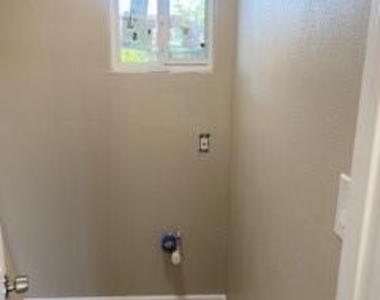 2626 Tidewater Drive - Photo Thumbnail 22