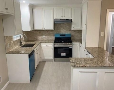 2626 Tidewater Drive - Photo Thumbnail 6
