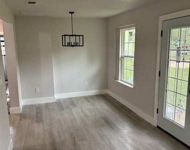 260 S East Avenue - Photo Thumbnail 15