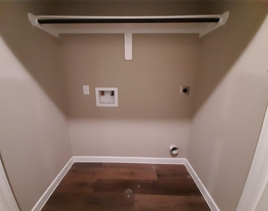 9741 Grosbeak Lane - Photo Thumbnail 18
