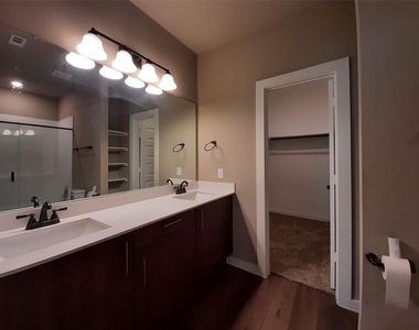 9741 Grosbeak Lane - Photo Thumbnail 28