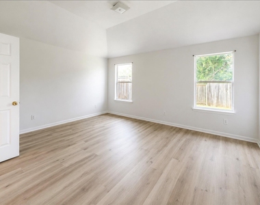 17218 Blushing Pear Court - Photo Thumbnail 5