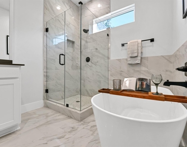5721 White Magnolia Street - Photo Thumbnail 18
