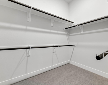 5721 White Magnolia Street - Photo Thumbnail 19