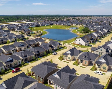 15030 Sparrows Nest Lane - Photo Thumbnail 40