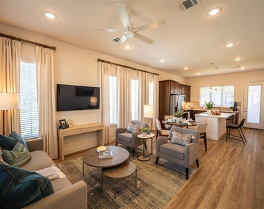 15030 Sparrows Nest Lane - Photo Thumbnail 9