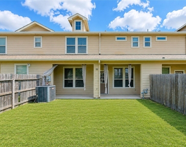 17021 Wilthorne Gardens Court - Photo Thumbnail 38