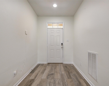 17021 Wilthorne Gardens Court - Photo Thumbnail 29