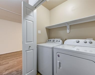 17021 Wilthorne Gardens Court - Photo Thumbnail 34