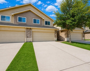 17021 Wilthorne Gardens Court - Photo Thumbnail 40