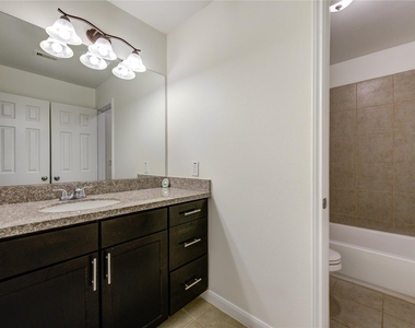 17021 Wilthorne Gardens Court - Photo Thumbnail 27