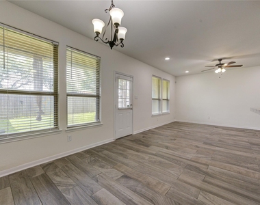 17021 Wilthorne Gardens Court - Photo Thumbnail 33