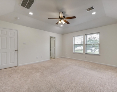 17021 Wilthorne Gardens Court - Photo Thumbnail 18