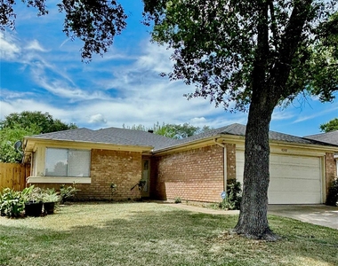 4307 Eagle Fork Drive - Photo Thumbnail 7