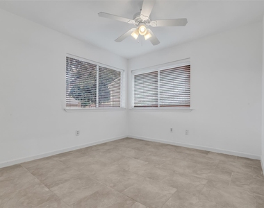 4307 Eagle Fork Drive - Photo Thumbnail 19