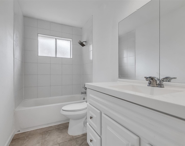 4307 Eagle Fork Drive - Photo Thumbnail 14