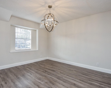 8134 Ivan Reid Drive - Photo Thumbnail 8