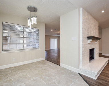 8134 Ivan Reid Drive - Photo Thumbnail 15