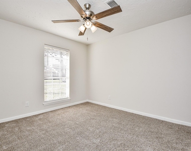 8134 Ivan Reid Drive - Photo Thumbnail 29