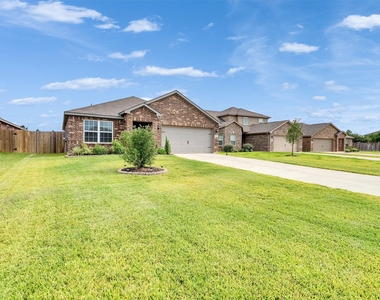 412 Maple Fawn Drive - Photo Thumbnail 1
