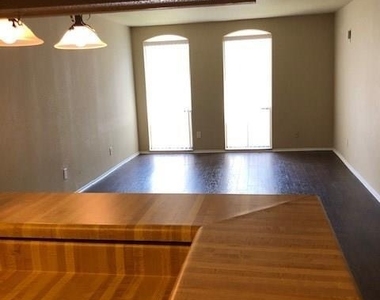 4647 Wild Indigo Street - Photo Thumbnail 7