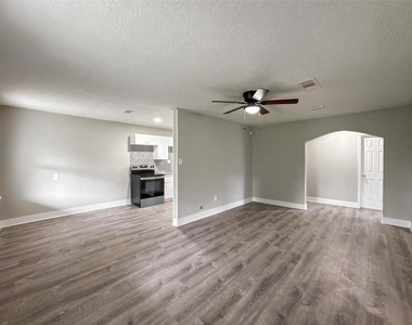 121 Lake Road - Photo Thumbnail 45