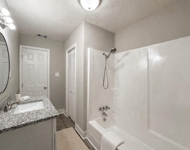 121 Lake Road - Photo Thumbnail 6